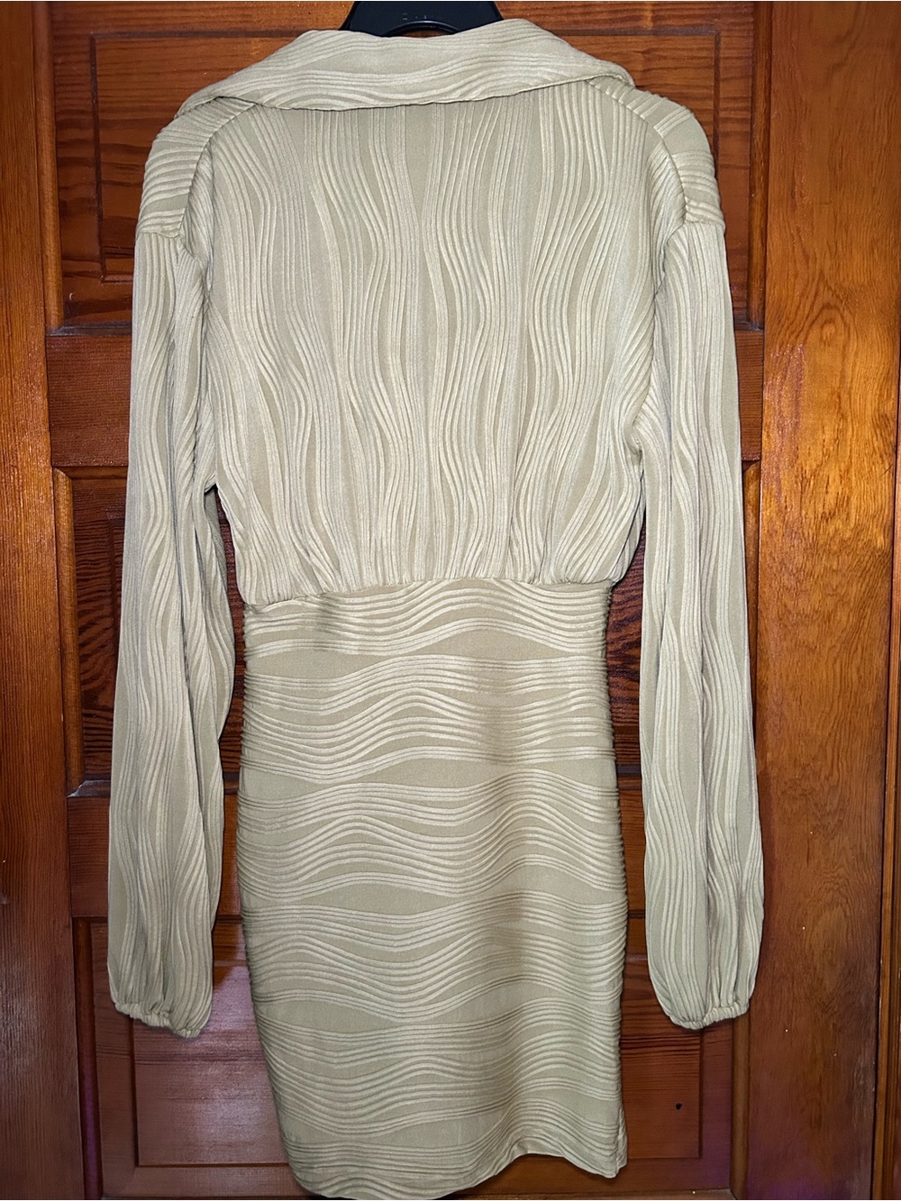 Pretty Little Things Ruched Drawstring Long Sleeve Mini Dress Sz 4 - Picture 7 of 7